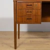 Freistehender Mid-Century Schreibtisch aus Teak, Dänemark, 1960er