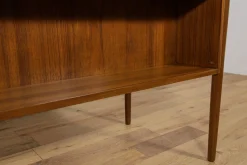 Freistehender Mid-Century Schreibtisch aus Teak, Dänemark, 1960er