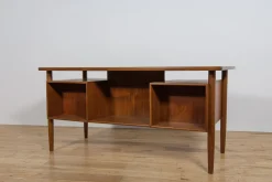 Freistehender Mid-Century Schreibtisch aus Teak von Arne Vodder für Sibast, 1960er