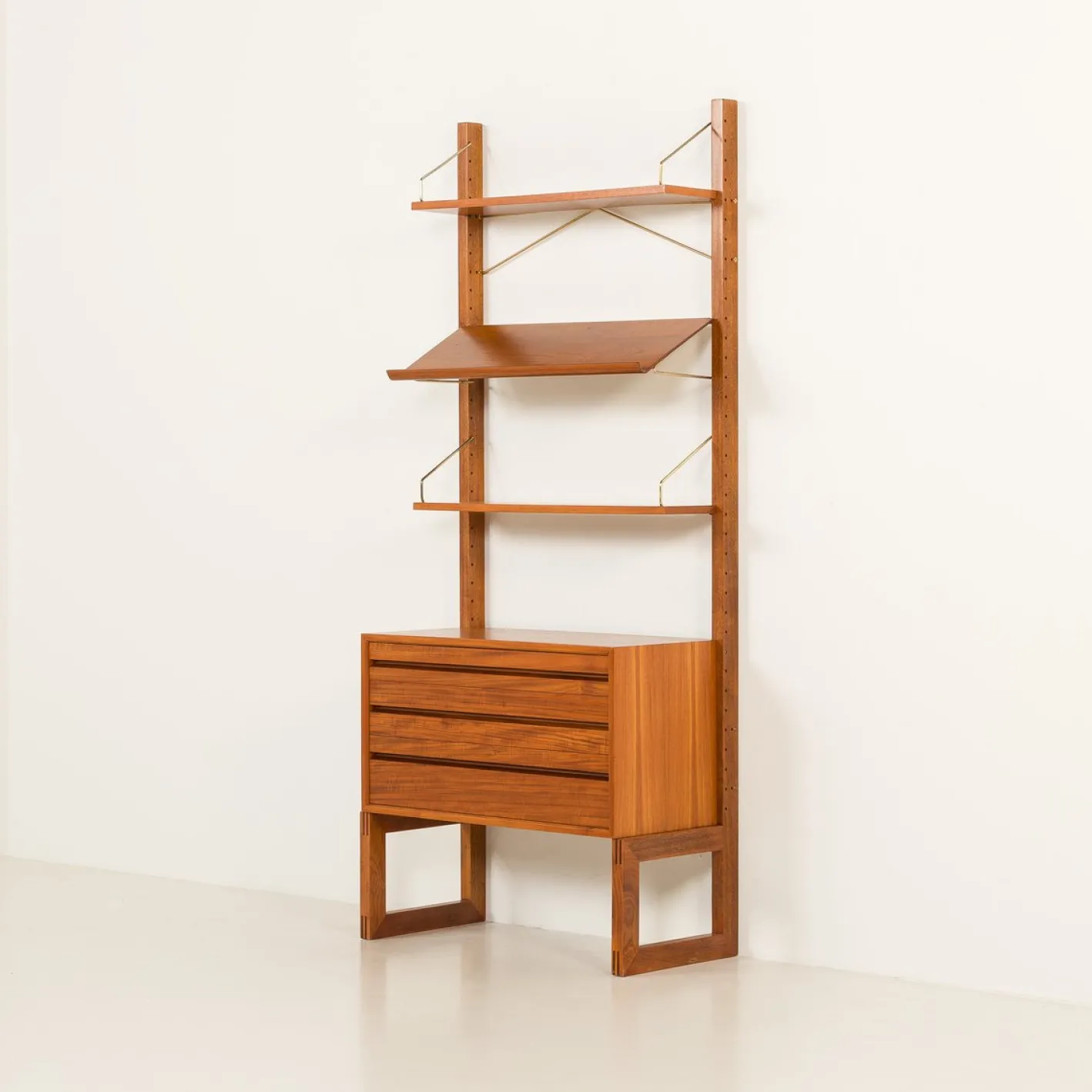 Freistehendes Wandregal aus Teak von Poul Cadovius für Cado, 1960er