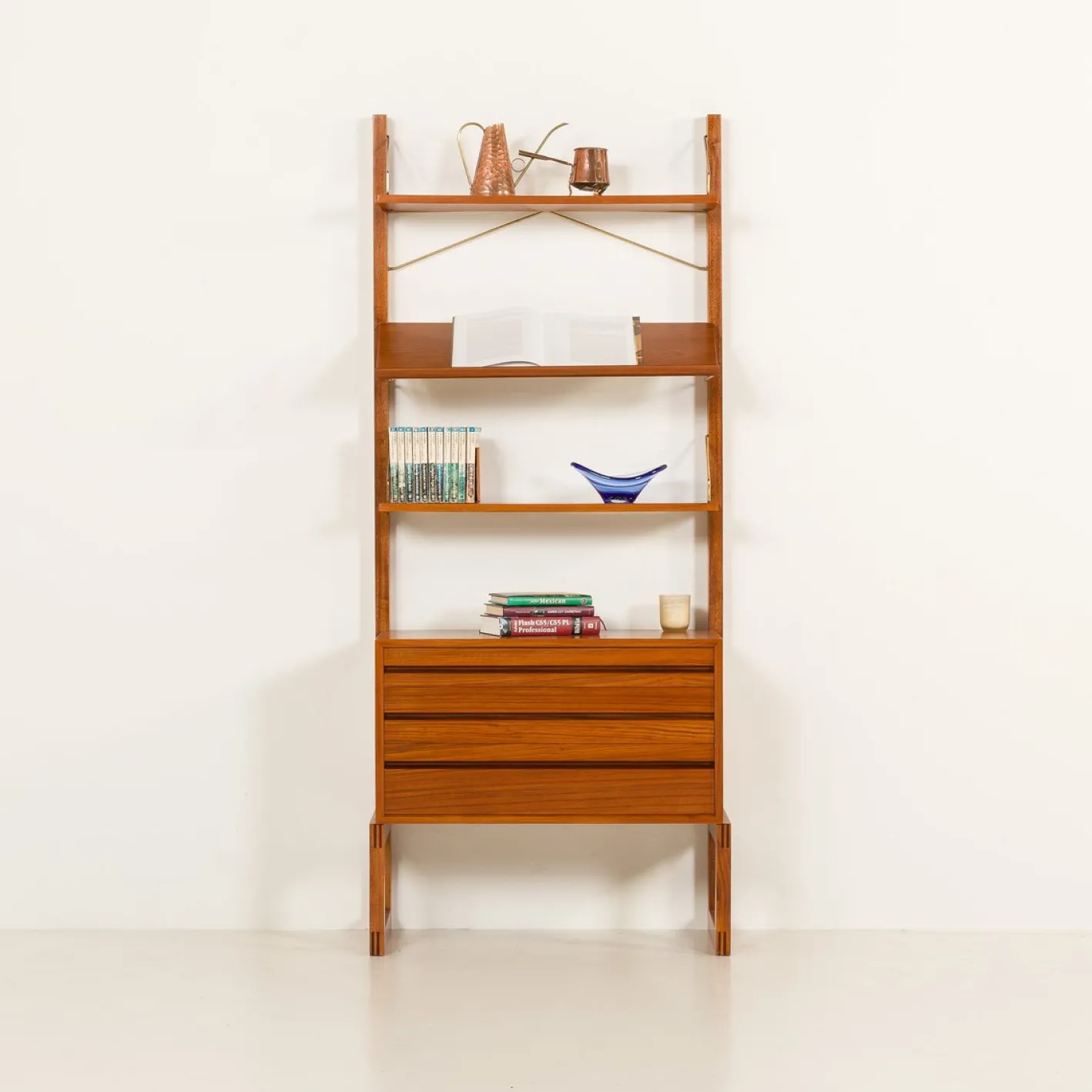 Freistehendes Wandregal aus Teak von Poul Cadovius für Cado, 1960er