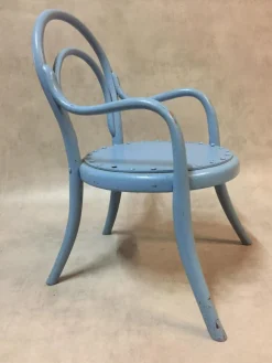 Gebogener vintage Holz Kinderstuhl