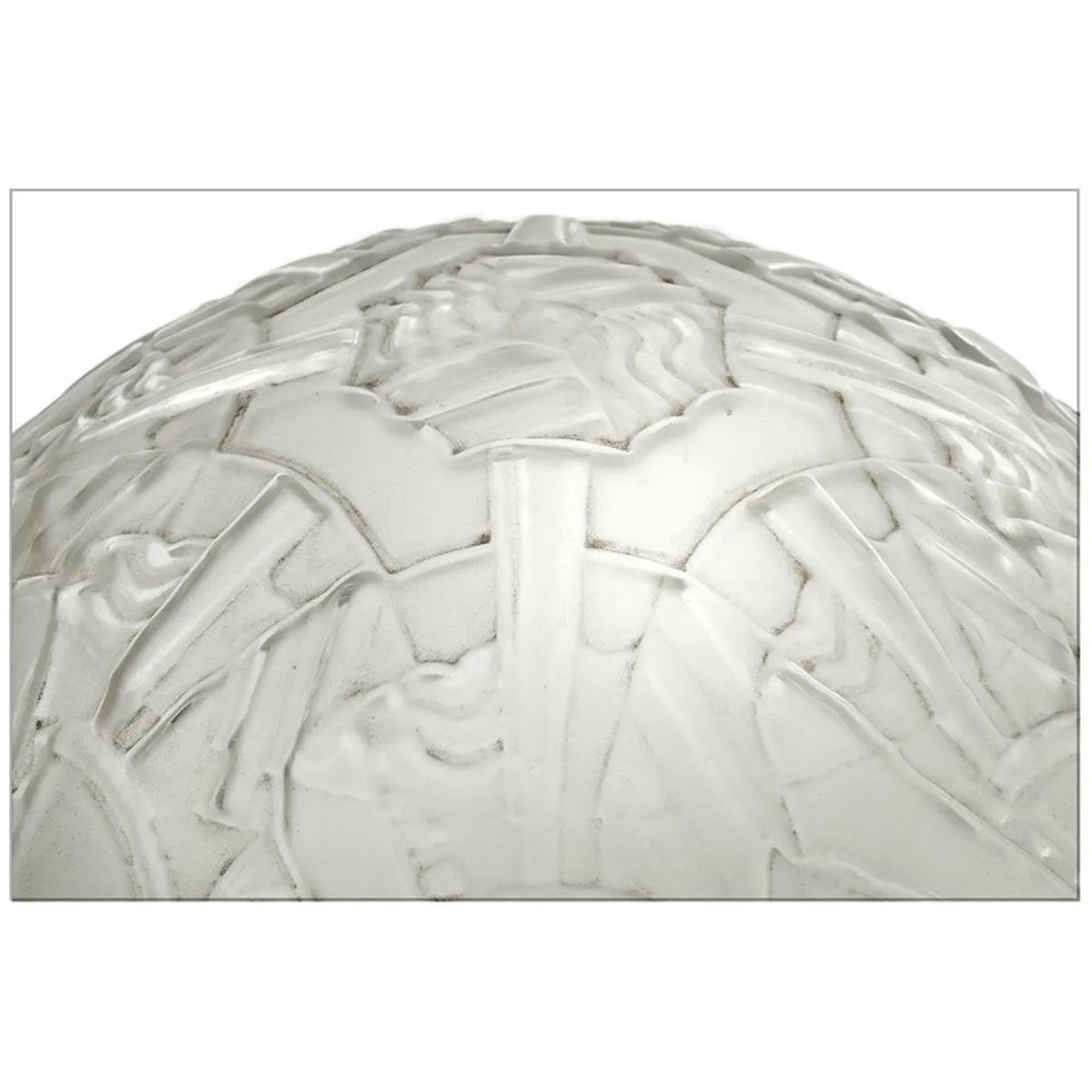 Geformte Glaskugel auf Maßgeschneiderter Leuchtsäule von Sabino