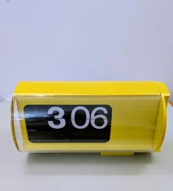 Gelbe Cifra 3 Syncron Uhr von Solari Udine, Italien, 1966