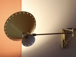 Gelbe Diabolo Wandlampe mit Gelenk von Rene Mathieu für Lunel, 1950er