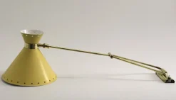 Gelbe Diabolo Wandlampe mit Gelenk von Rene Mathieu für Lunel, 1950er
