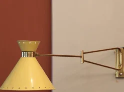 Gelbe Diabolo Wandlampe mit Gelenk von Rene Mathieu für Lunel, 1950er