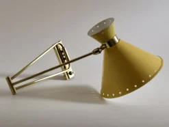Gelbe Diabolo Wandlampe mit Gelenk von Rene Mathieu für Lunel, 1950er