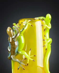 Gelbe Große Glasvase mit 3 Geckos von VG Design & Laboratory Department