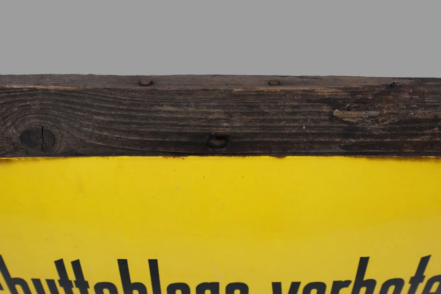 Gelb emailliertes deutsches Vintage Schild, 1900