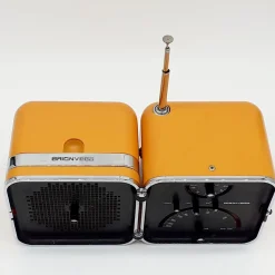 Gelbes Modell TS 502 Radio von Brionvega
