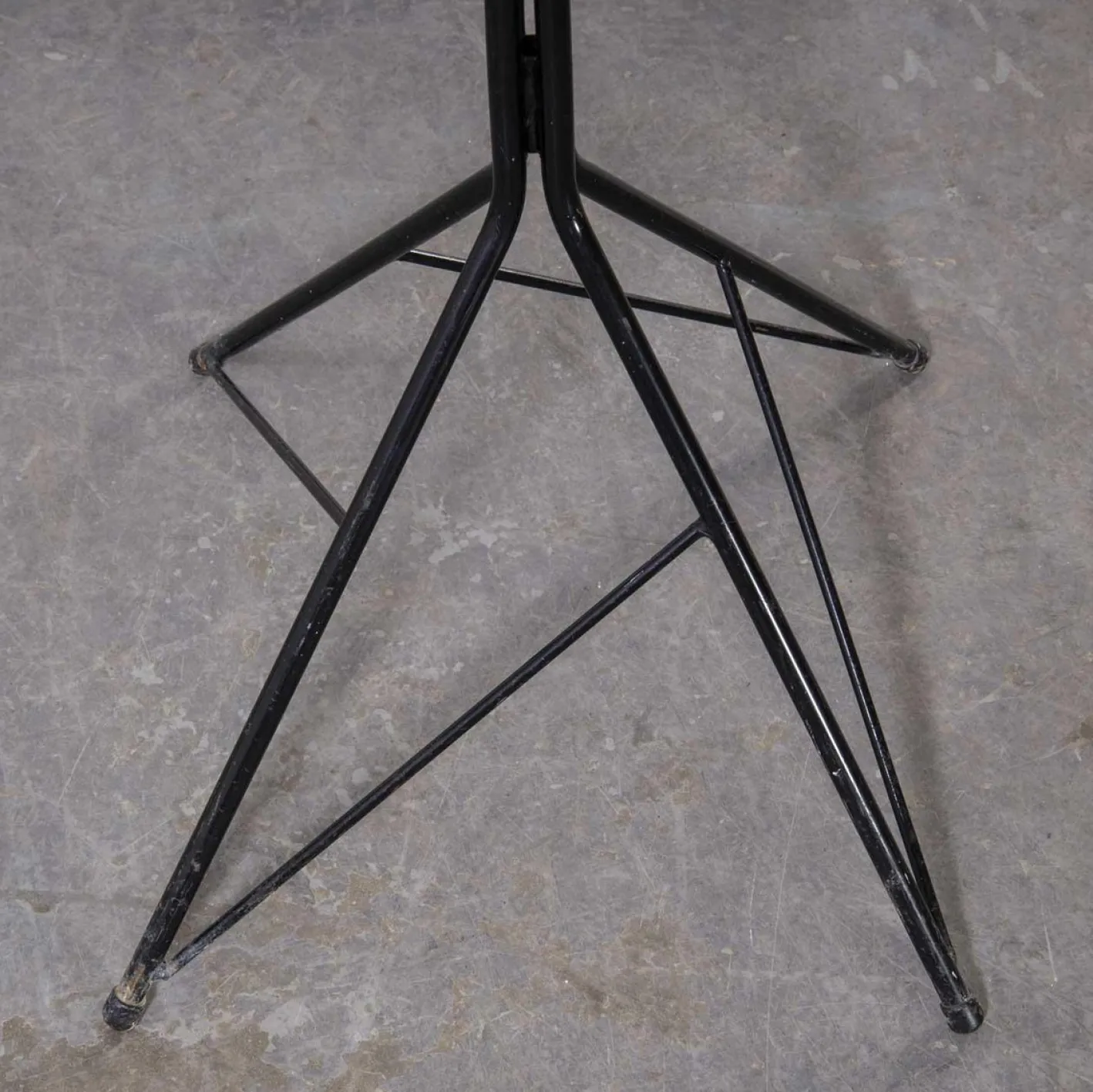 Geometrische französische Garderobe, 1950er