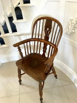 George III Childs Windsor Stuhl aus Eibenholz, 1800er