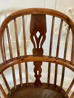 George III Childs Windsor Stuhl aus Eibenholz, 1800er
