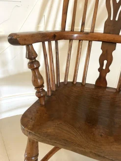 George III Childs Windsor Stuhl aus Eibenholz, 1800er