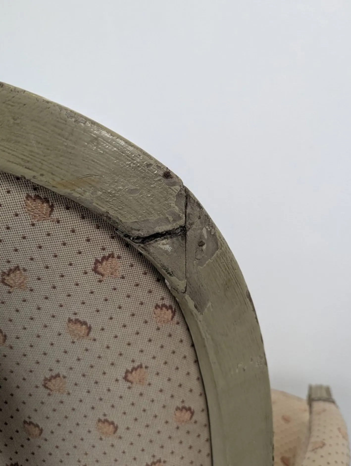 Gepolsterter Louis XVI Bergère Armlehnstuhl
