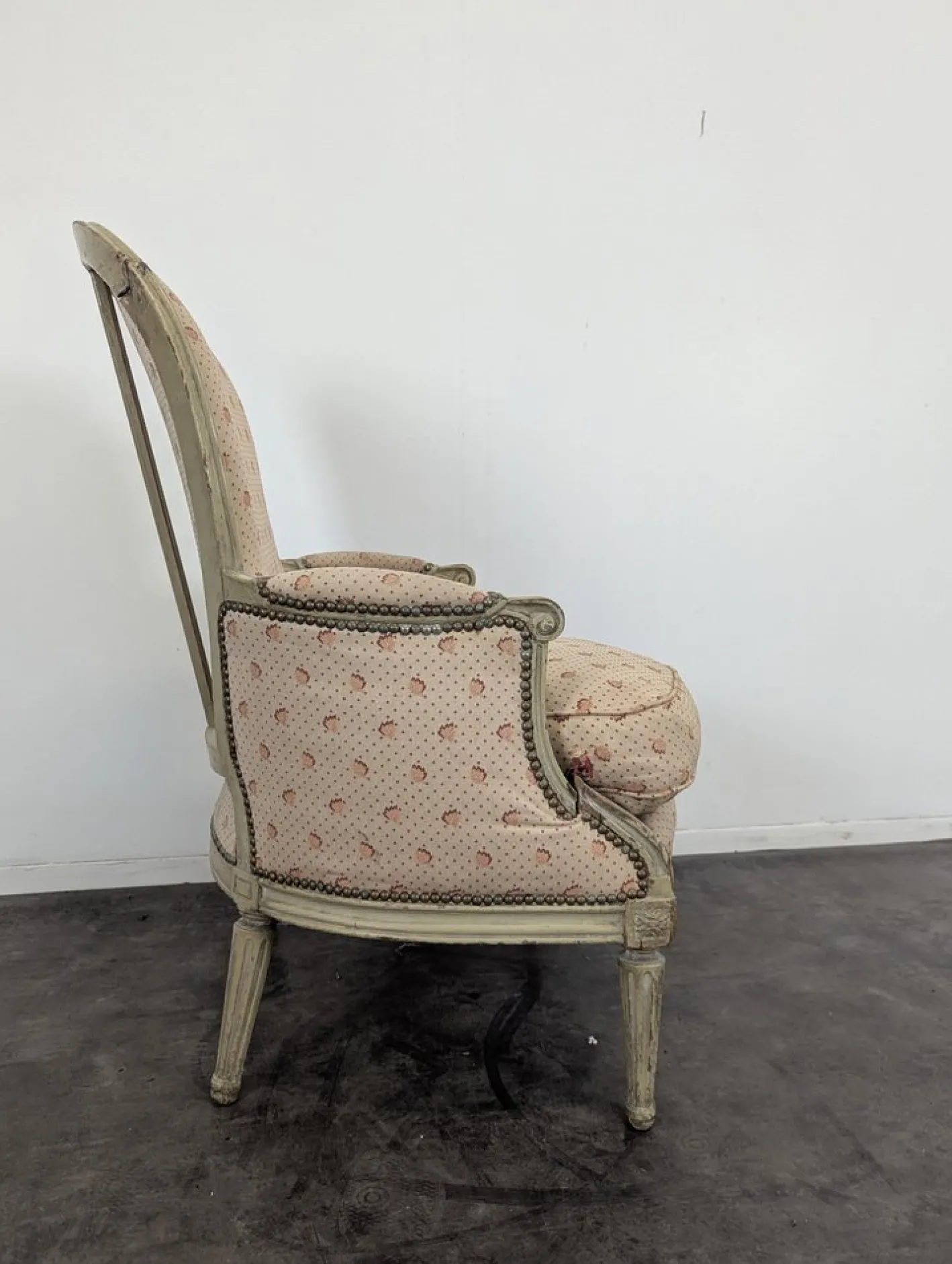 Gepolsterter Louis XVI Bergère Armlehnstuhl