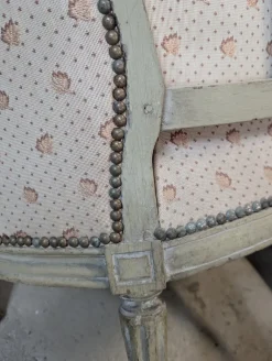 Gepolsterter Louis XVI Bergère Armlehnstuhl