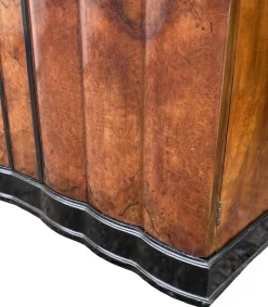 Geriffelter Art Deco Kleiderschrank, 1930