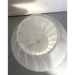 Gestreifte milchig-weiße Fungo Murano Glas Tischlampe von Simoeng