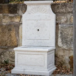 Giallo Distria Wandbrunnen