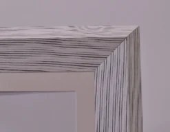 Giant Frames mit Zebraholzbezug von Villahomecollection