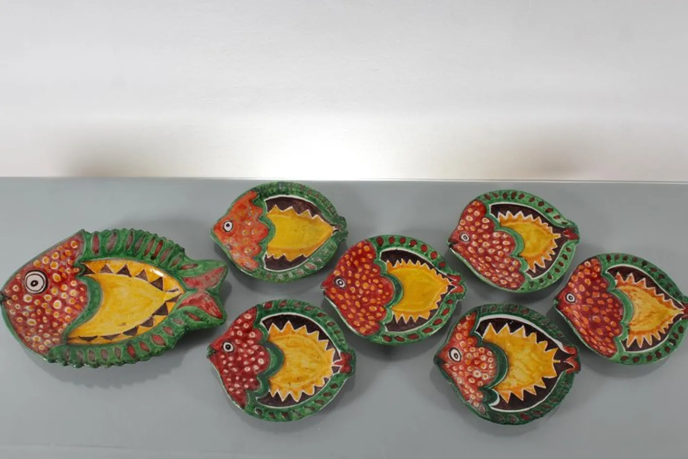 Glasierte Mid-Century Keramik Teller von De Simone, Italien, 1960er, 7 . Set