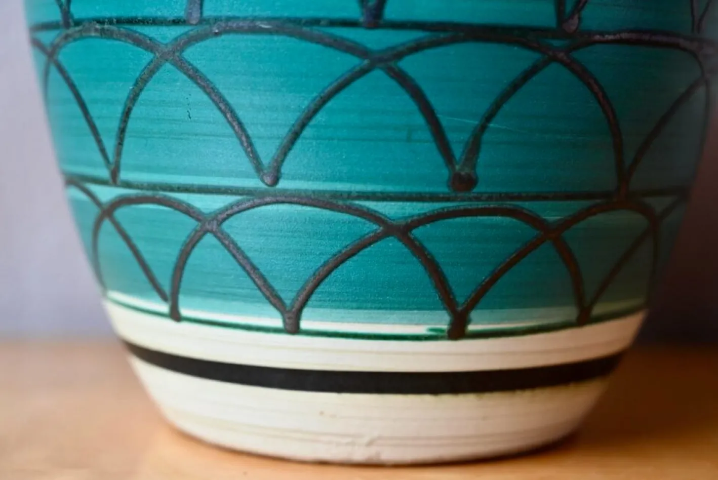 Grafischer grüner Keramik Pot Cache von Scheurich, 1970er