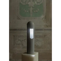 Graue Betonlampe von Rick Owens