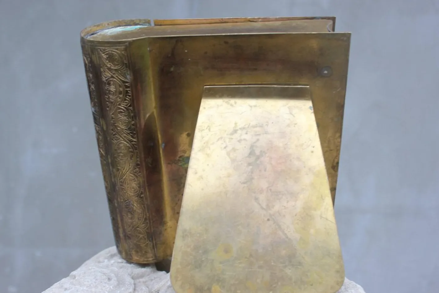 Graviertes Koran Kästchen aus Metall