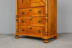 Gründerzeit Sekretär, 1900er