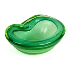 Grüne italienische Mid-Century Sommerso Schale aus Muranoglas von Flavio Poli, 1960er
