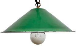Grün emaillierte industrielle Fabriklampe, 1950er