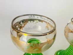 Grün Vergoldete Weingläser, Frankreich, 1940er, 2er Set