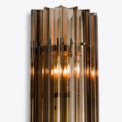 Große Amaro Wandlampe aus Rauchquarz von Pure White Lines
