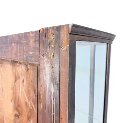 Große antike Museumsvitrine aus Metall mit gebogenem Glas, 1890er