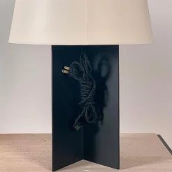 Große Cuatolados Lampe aus geschwärztem Stahl von Atelier Cabanel