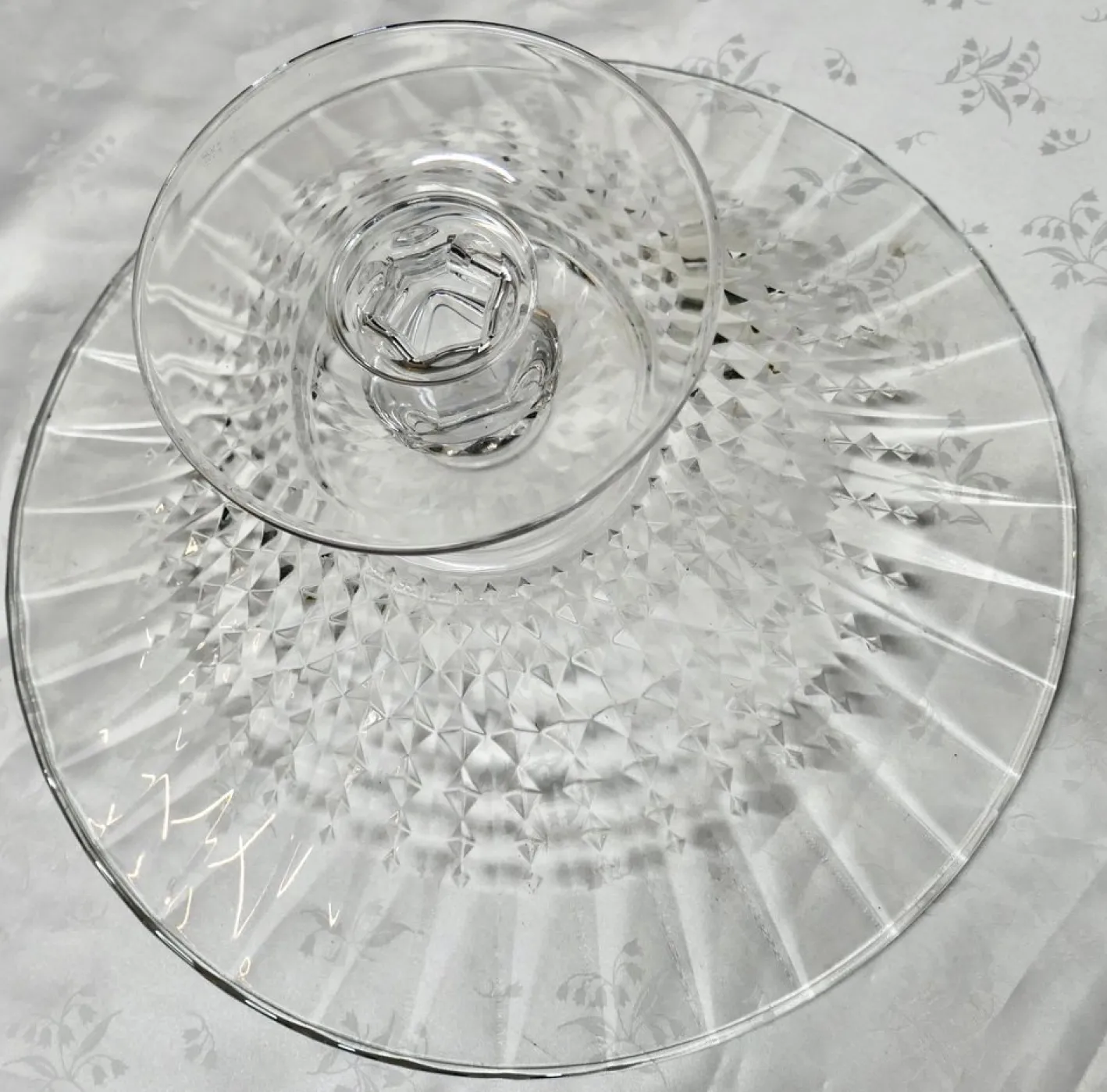 Große Französische Tazza Obstschale aus Kristallglas mit Rautenmuster, 1950er