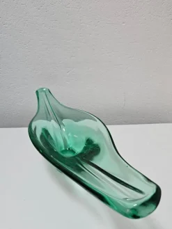 Große Grüne Schale aus Muranoglas in Gondola Form, Italien, 1970er