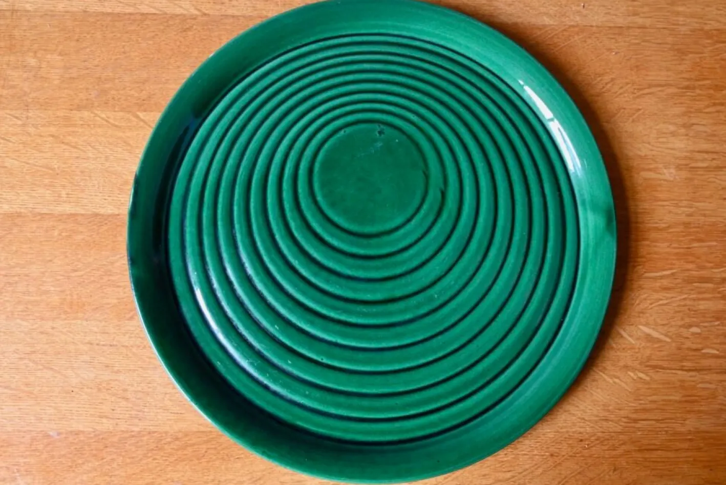 Große grüne Vintage Keramik Kuchenform, 1950