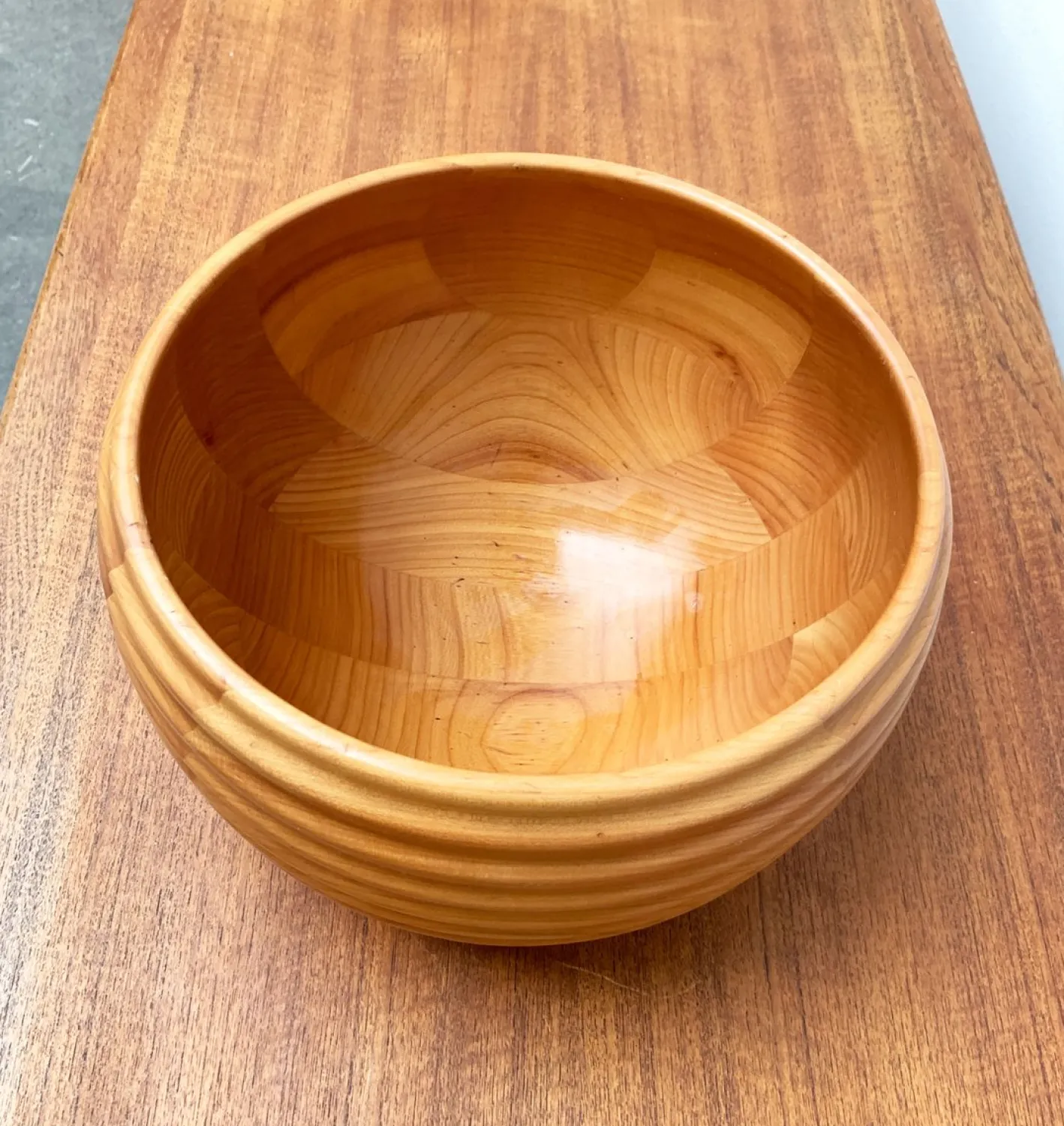 Große Holzschale von Carl Auböck