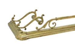 Großer antiker viktorianischer Jugendstil Kamin Fender aus Messing