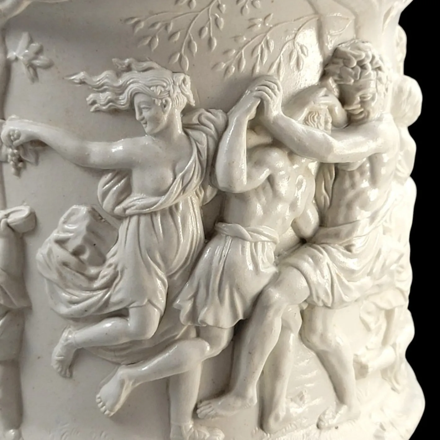 Großer Bacchanaler Tanzkrug in Reliefform von Charles Meigh, 1844