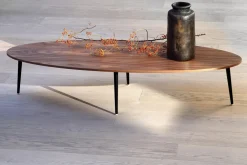 Großer dreieckiger Soho Couchtisch von Coedition Studio