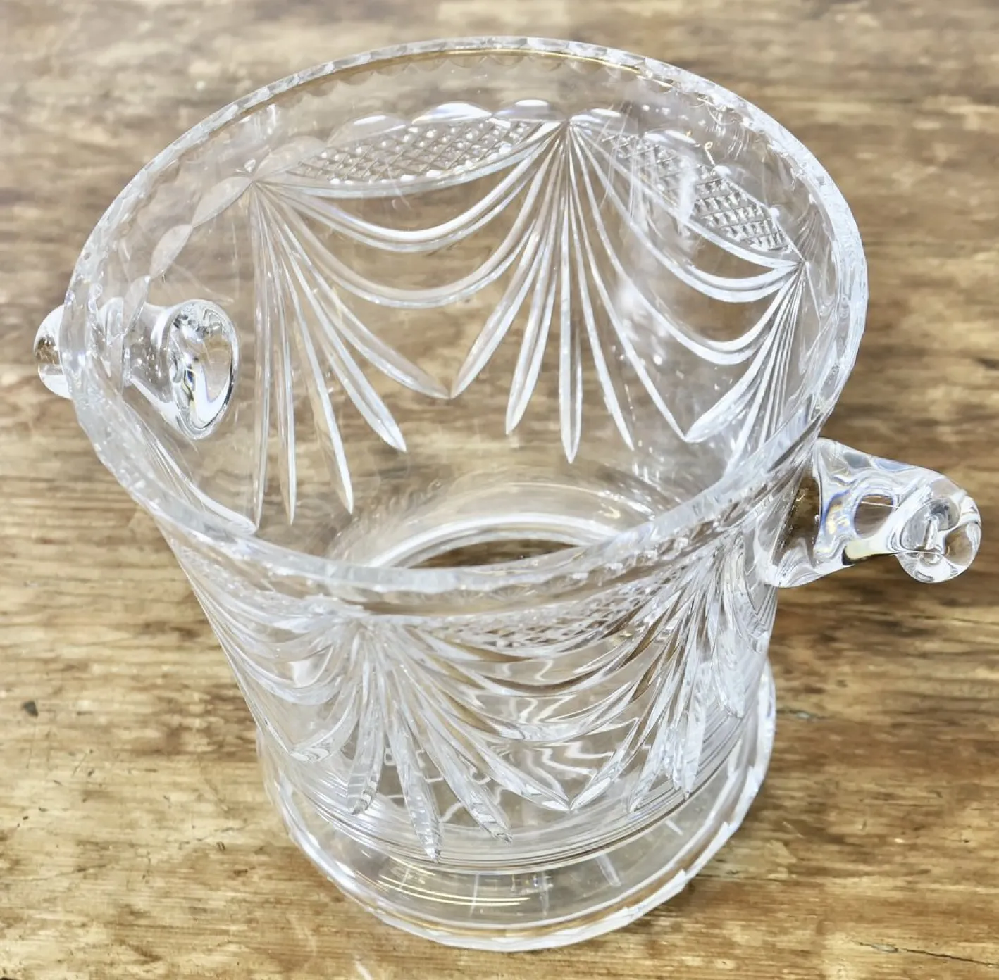 Großer Französischer Art Deco Eiskübel aus mundgeblasenem Kristallglas, 1920er