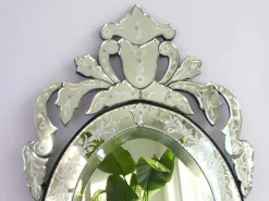 Großer Italienischer Vintage Wandspiegel, 1950er