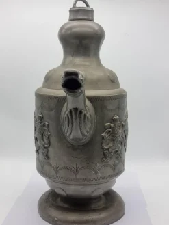 Großer Krug aus Zinn, Zinn und Kunststoff