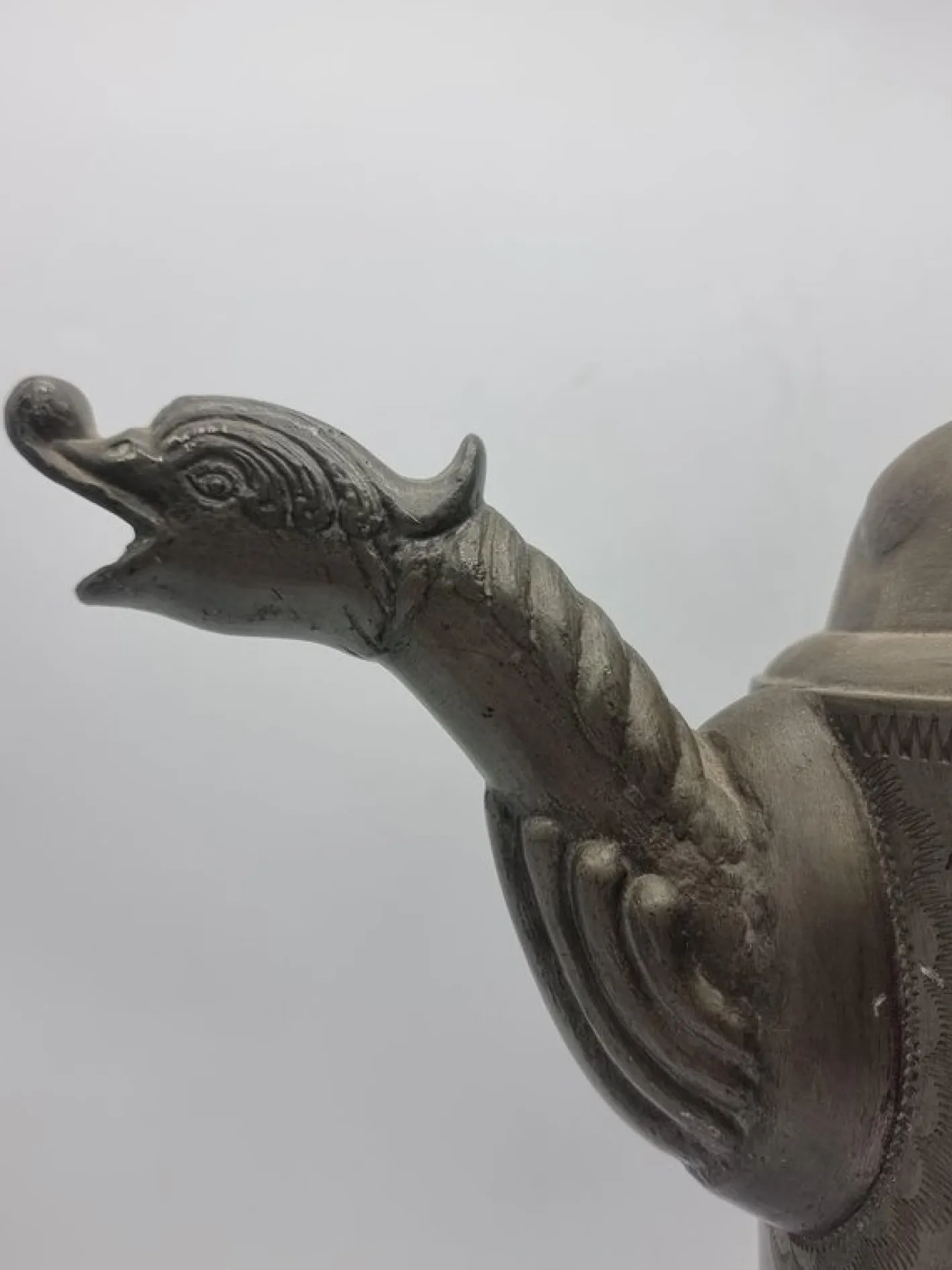 Großer Krug aus Zinn, Zinn und Kunststoff