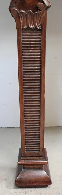 Großer Mahagoni Konsolentisch im Louis XVI Stil mit Marmorplatte