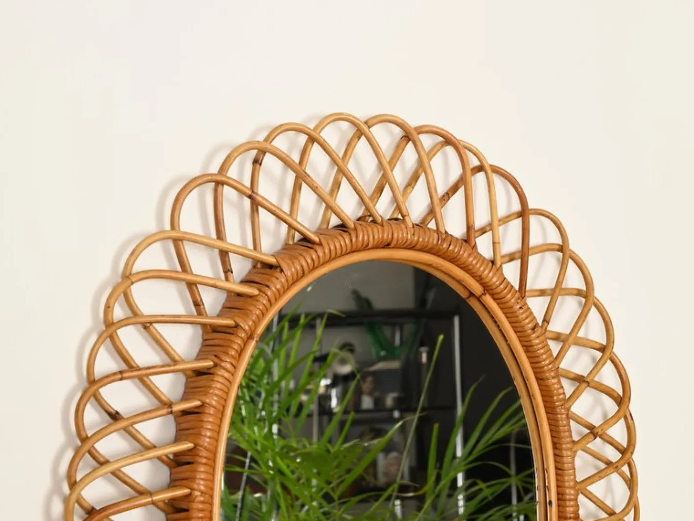 Großer ovaler Spiegel aus Bambus, Rattan & Korbgeflecht von Franco Albini, Italien, 1970er